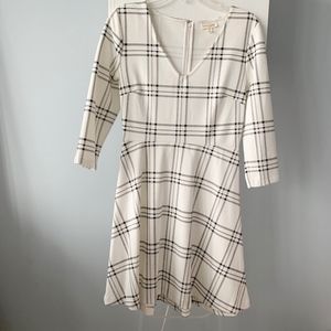Maison Jules Fit and flare v-neck plaid dress